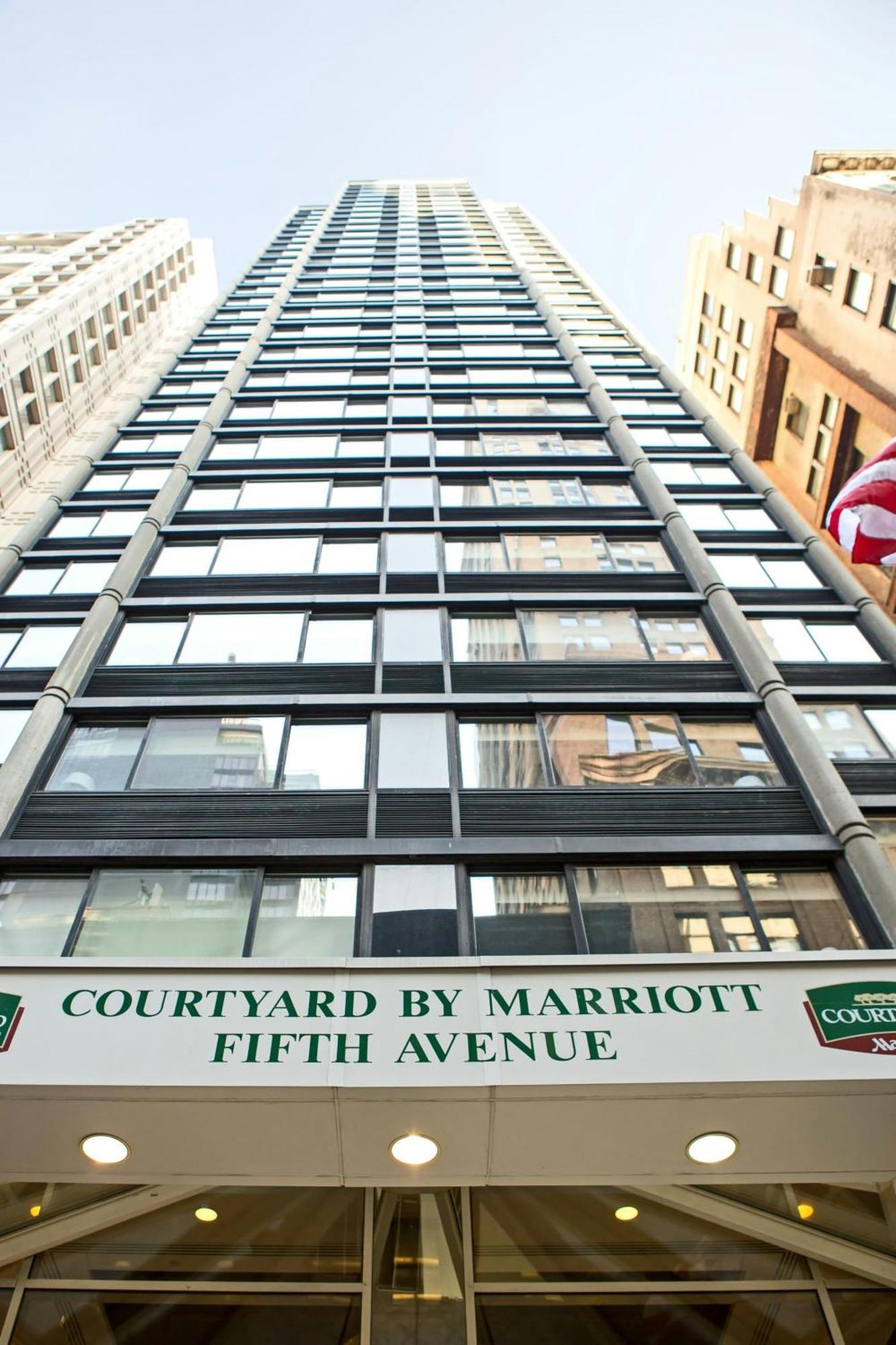Courtyard By Marriott New York Manhattan/ Fifth Avenue Exterior foto